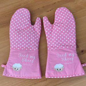 Pink and white polka dot Oven Mittens